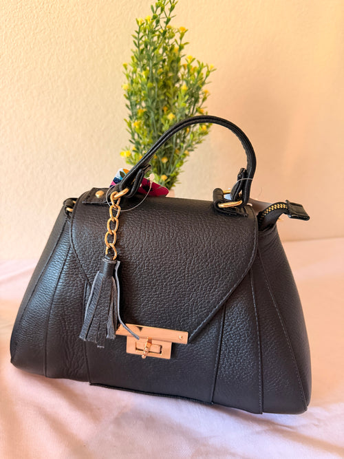 Artisan Pebbled Leather Satchel — Handcrafted in León, Guanajuato